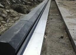 線性排水溝與點式雨水口誰的排水性能更好？